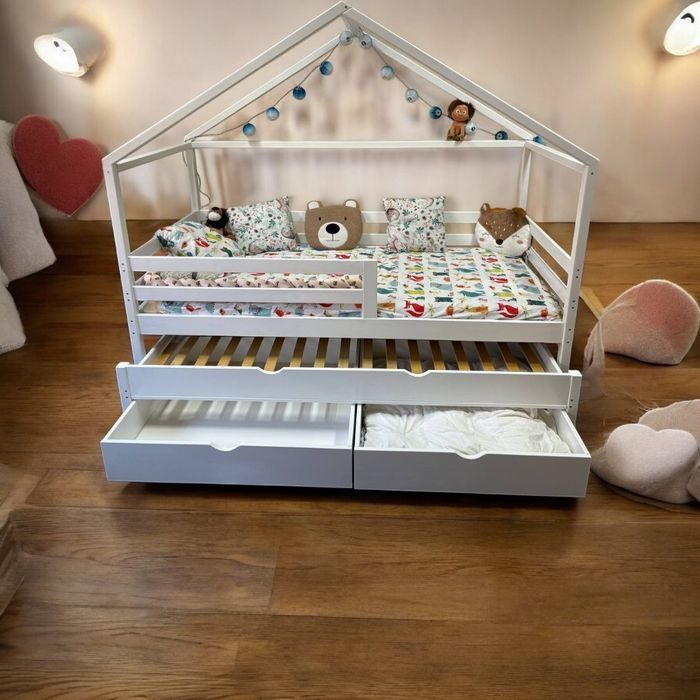 Детско легло-къщичка, тип Монтесори