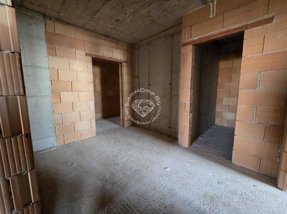 Продава 3-стаен Кайсиева градина Варна