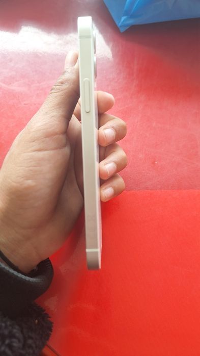 Iphone 12  simplu