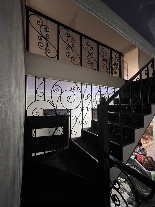 Дом мансардный ..