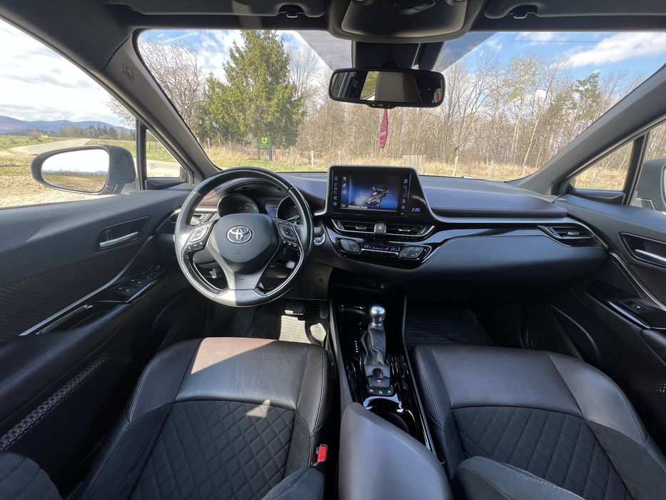 Toyota Chr, primul proprietar, CHR 1.8 Hybrid, editie c-lassy business