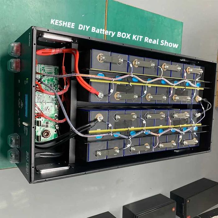 Нови 17kWh Соларни Батерии 330Ah Индивидуални Слънчеви LIFEPO4