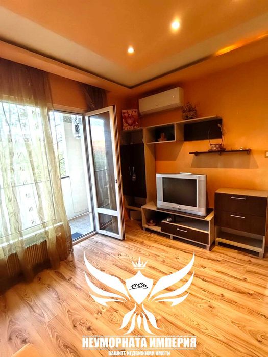 Дава се под наем Тристаен апартамент в Асеновград - 78 кв.м за 422.79 € - Снимка #1