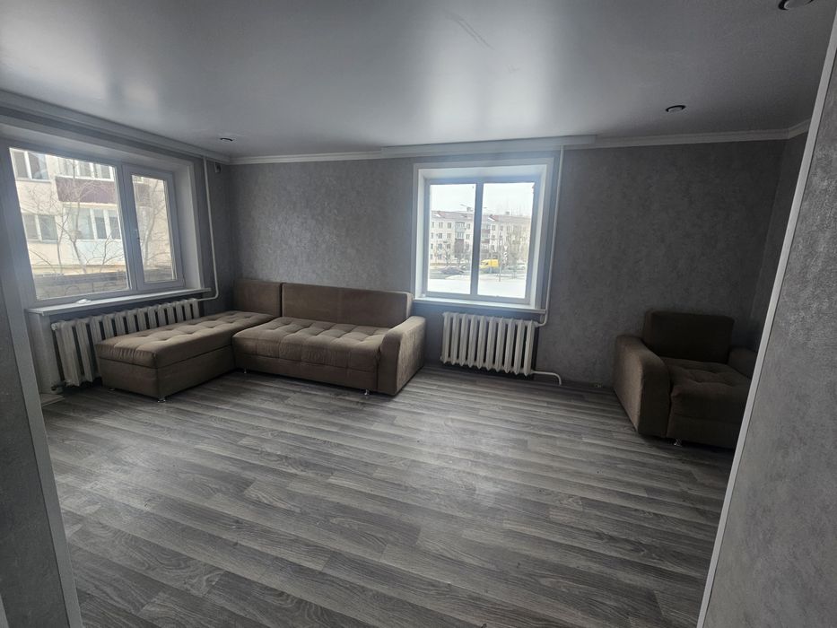 Продам диван угловой