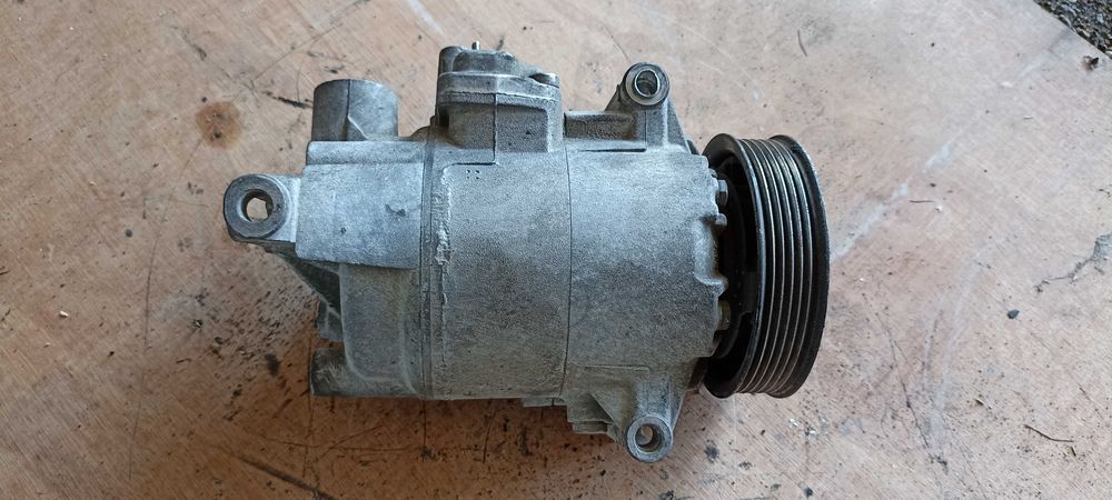 Compresor AC 5N0820803A Audi Skoda VW SEAT 5N0820803A