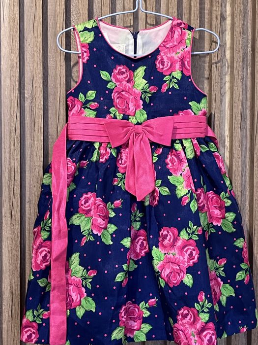 Детское платье, из натуральных тканей, еа 4-5лет