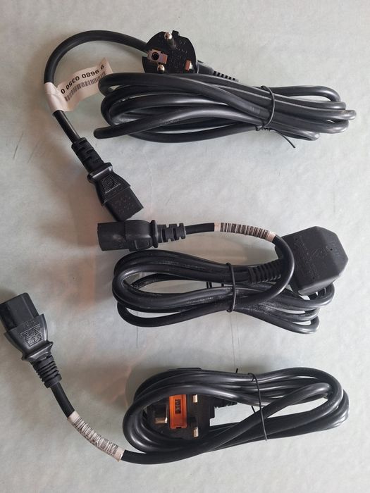 Продавам захранващи кабели за компютри