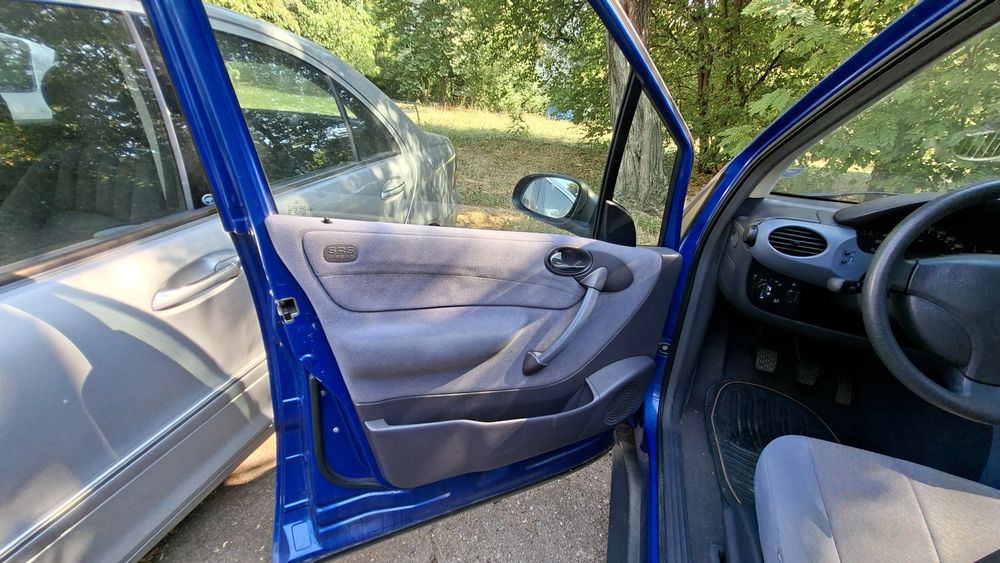 Mercedes  A140 бензин
