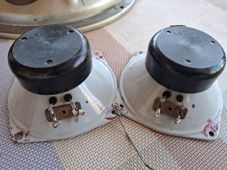 Difuzoare de msi multr marimi, isofon, tesla,etc.