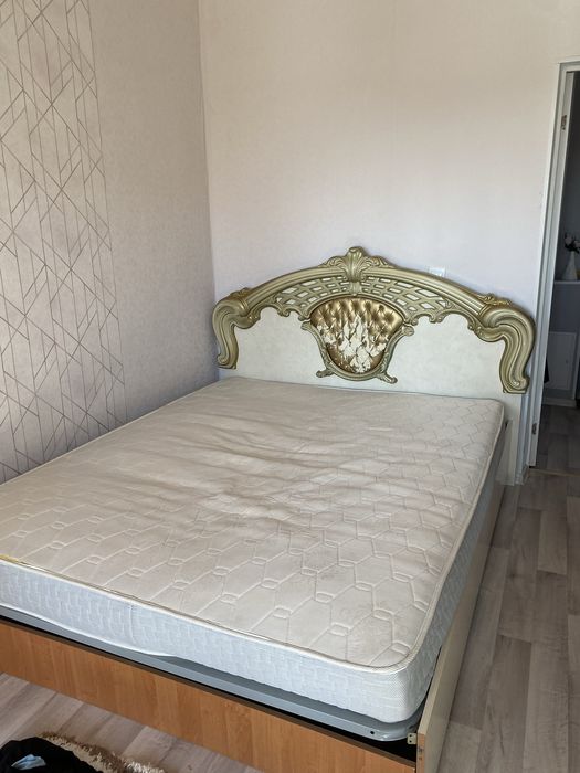 Кровать 2 х спалка с матрасом