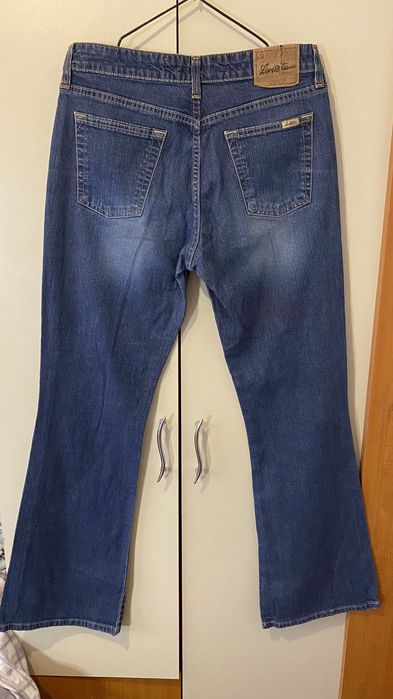Blugi dama Levis strauss  evazati