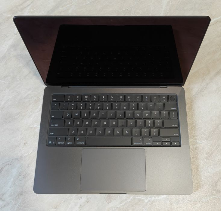 MacBook Pro 14 M5 24/1TB 3 цикла