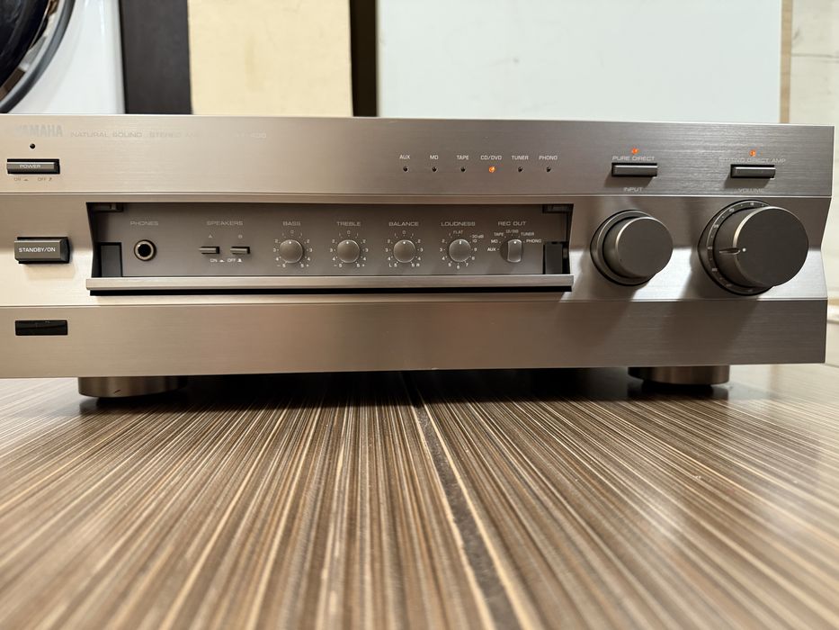 Yamaha AX-496 Стерео усилвател