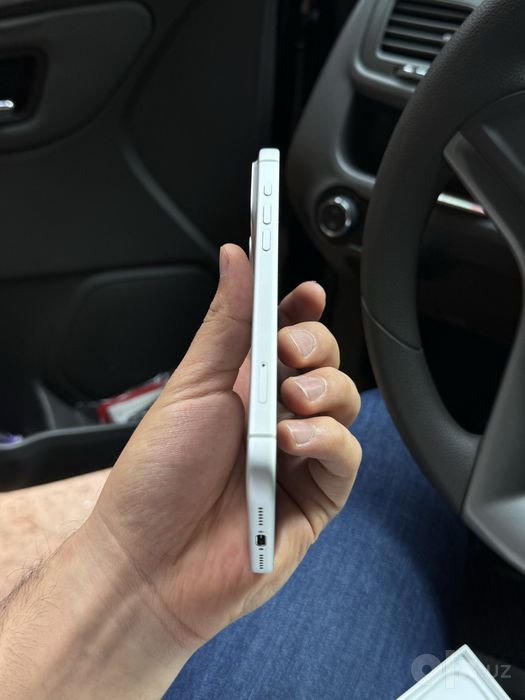 iPhone 17 Pro Max 256gb Silver ZA/A 96%