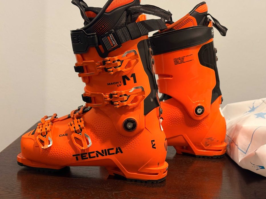 Clăpari Tecnica Mach1 130 LV (Model 2026) – Ca NOI (folosiți o sdată)