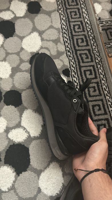 Продавам обувки napapijri 43 номер носени 5,6 пъти ..