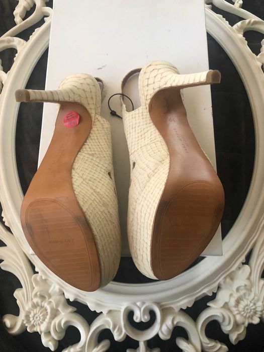 Pantofi bej cu platforma toc piele naturala sarpe ZARA 39