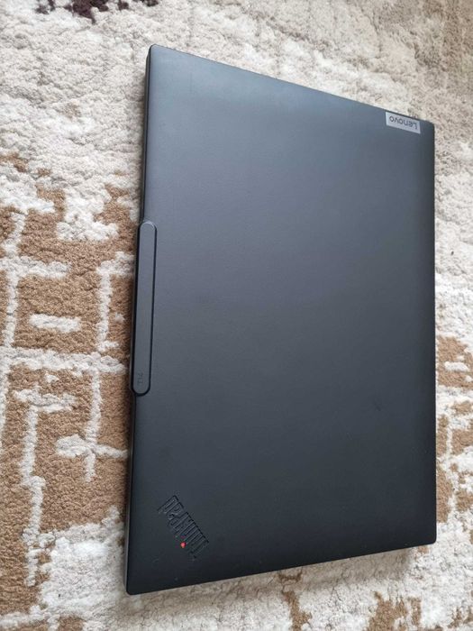 Lenovo ThinkPad T14 Gen 5 Intel Ultra 7 155U 14" FHD+ cu Touch-Screen