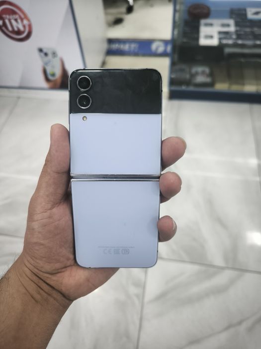 Samsung flip 4 ekrni qorado bobpketkan