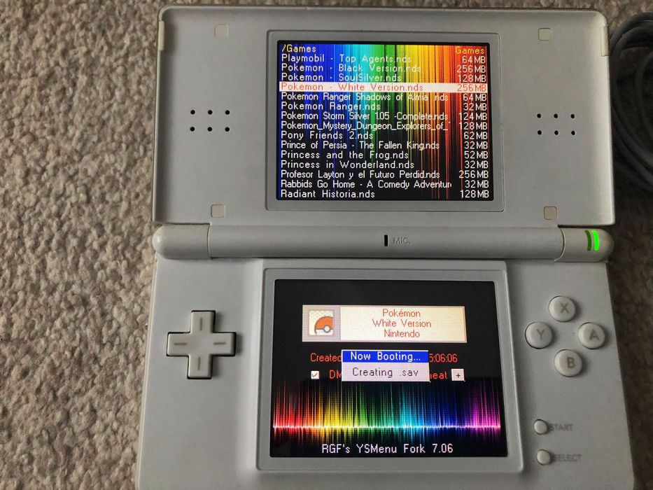 Consola Nintendo DSL Modata 200 jocuri Card R4Gold 16Gb Mario Pokemon