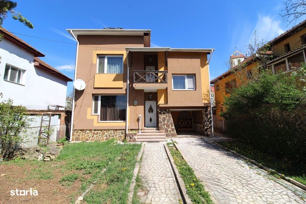 Vând vilă D+P+E în Hunedoara, Spital-Str. Ștefan cel Mare, teren 335mp