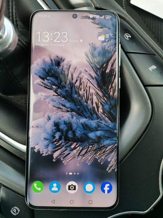 Huawei p60 pro Rocco pearl като нов