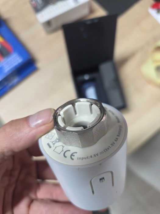 Termostat de calorifer SONOFF Zigbee pentru controlul casei inteligente