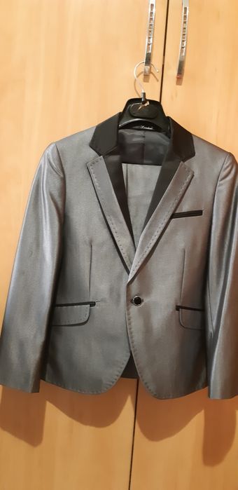 Классический детский костюм