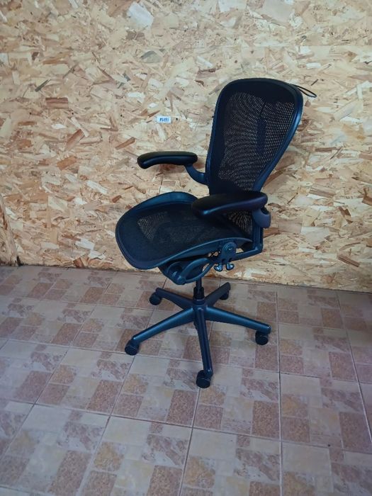 Scaun Ergonomic Herman Miller Aeron Classic Mărimea C