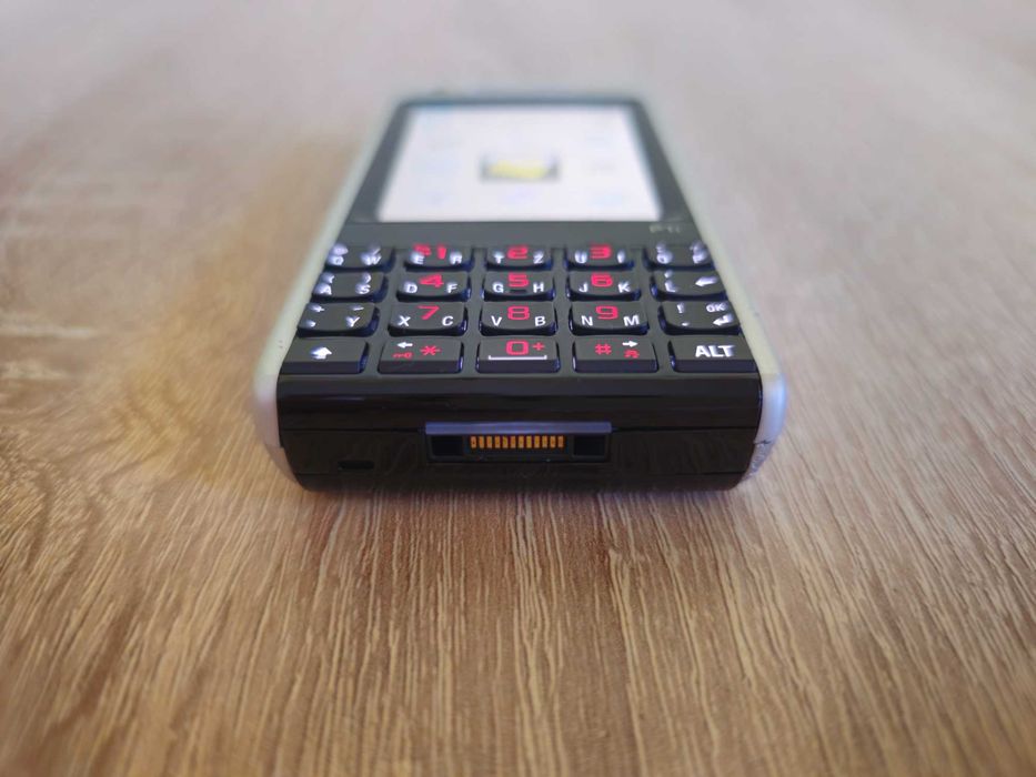 ТОП СЪСТОЯНИЕ: Sony Ericsson P1i Symbian Сони Ериксон Симбиан