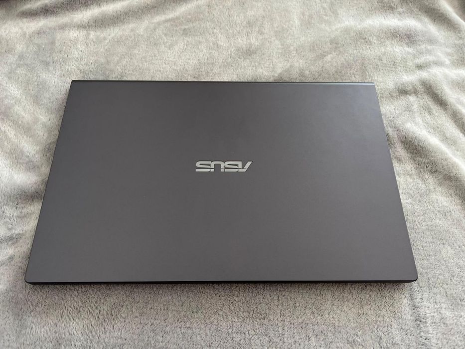 Laptop ASUS ca NOU