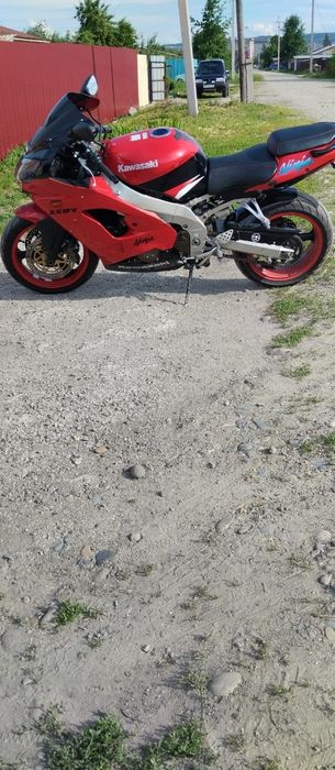 Продам мот кавасаки зх9р
