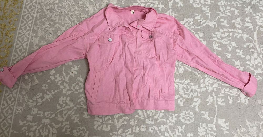 Продам джинсовую куртку