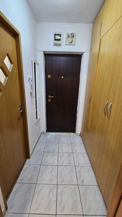 Inchiriez garsoniera, Sos. Giurgiului - Piata Progresul