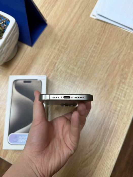 Iphone 15 pro max с гарантией