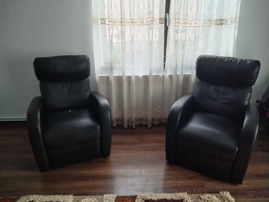 Vând doua fotolii confortabile