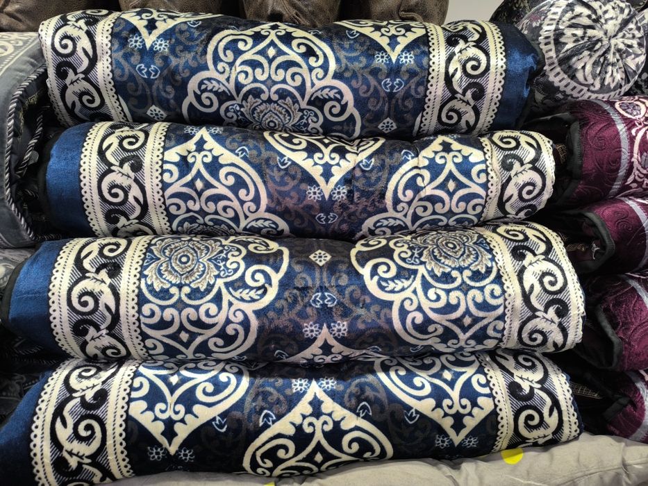 Виллур, сатин, габилон кўрпачалар