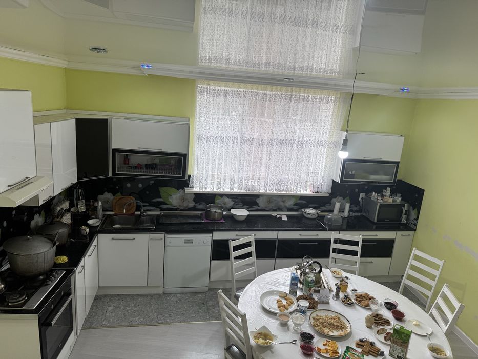 Продам 2х этажный дом