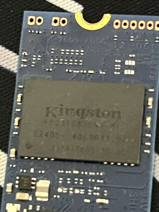 SSD 2ТБ M.2 NVMe Kingston (2000GB)