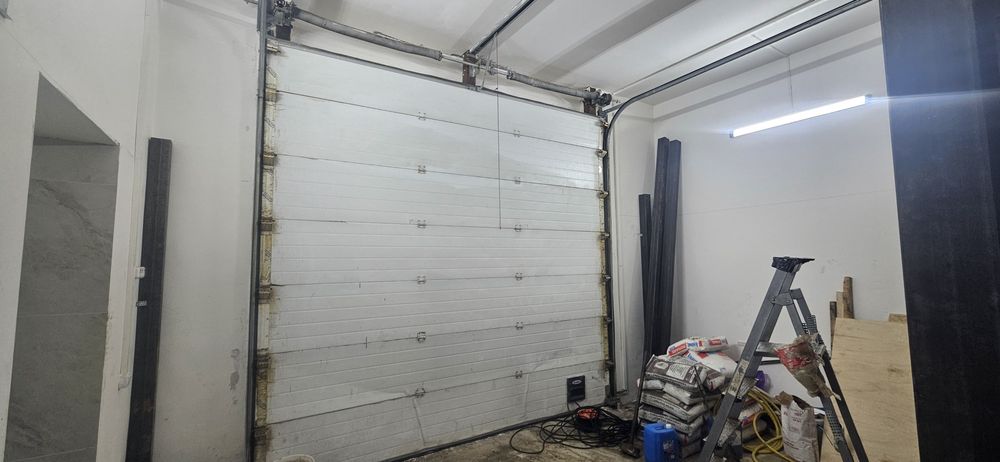 Секционные ворота гаражные.