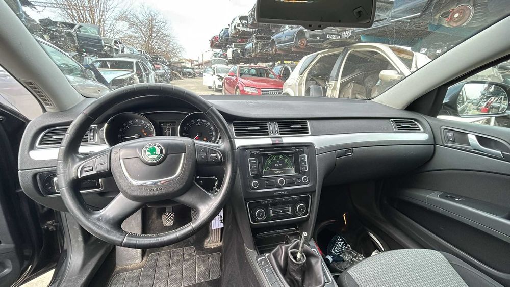 Dezmembrez Skoda Superb an 2011 2,0 tdi cod motor cffb euro 5