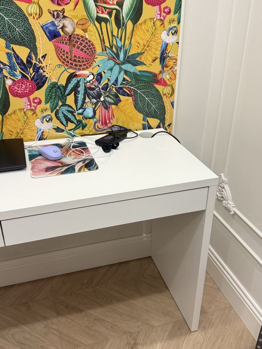 Продам стол Икеа