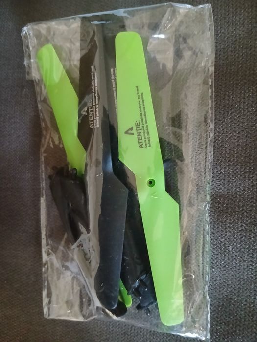 Dronă Noriel iDrive 32 cm, NOUĂ, nefolosită, cutie + telecomandă + baterii incluse