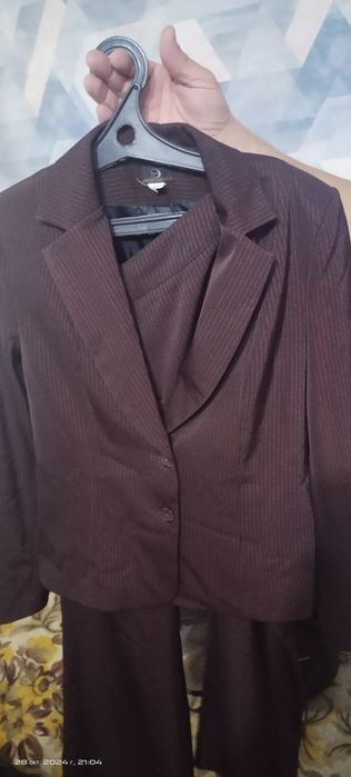 Продам женские вещи