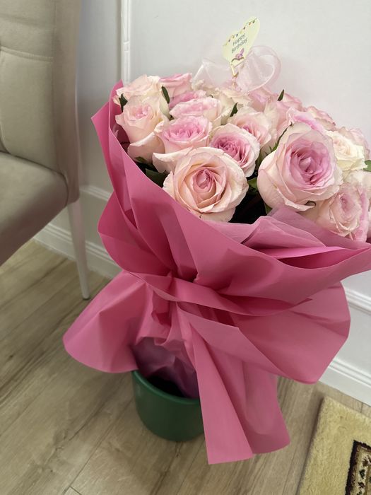 Букет шикарных роз