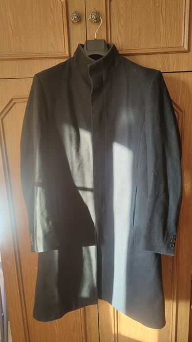 Palton ZARA MAN din lână - mărime L