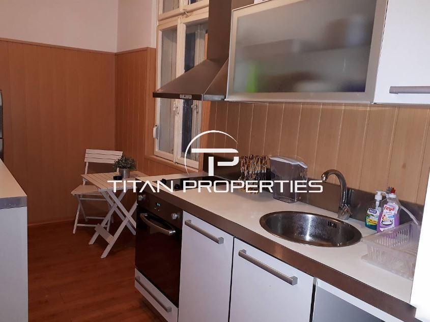 Дава се под наем Тристаен апартамент в Варна, Център - 85 кв.м за 500 € - Снимка #2