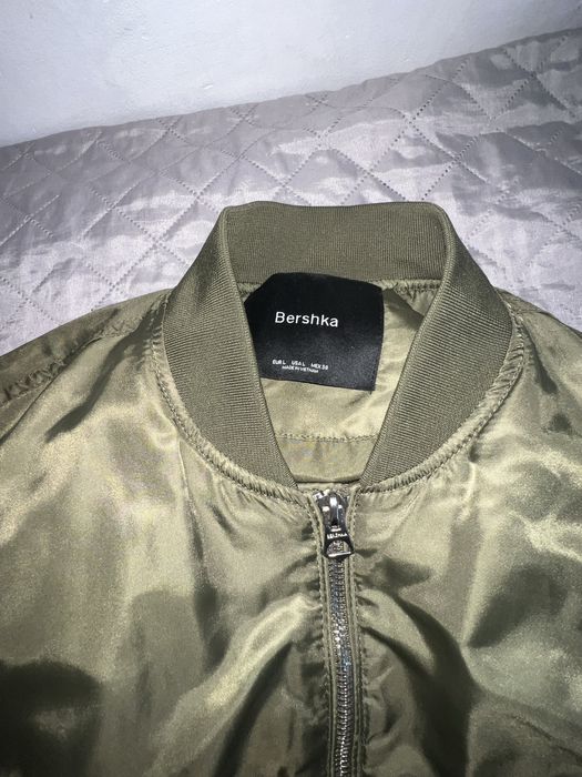 Мъжко преходно яке Bershka L размер