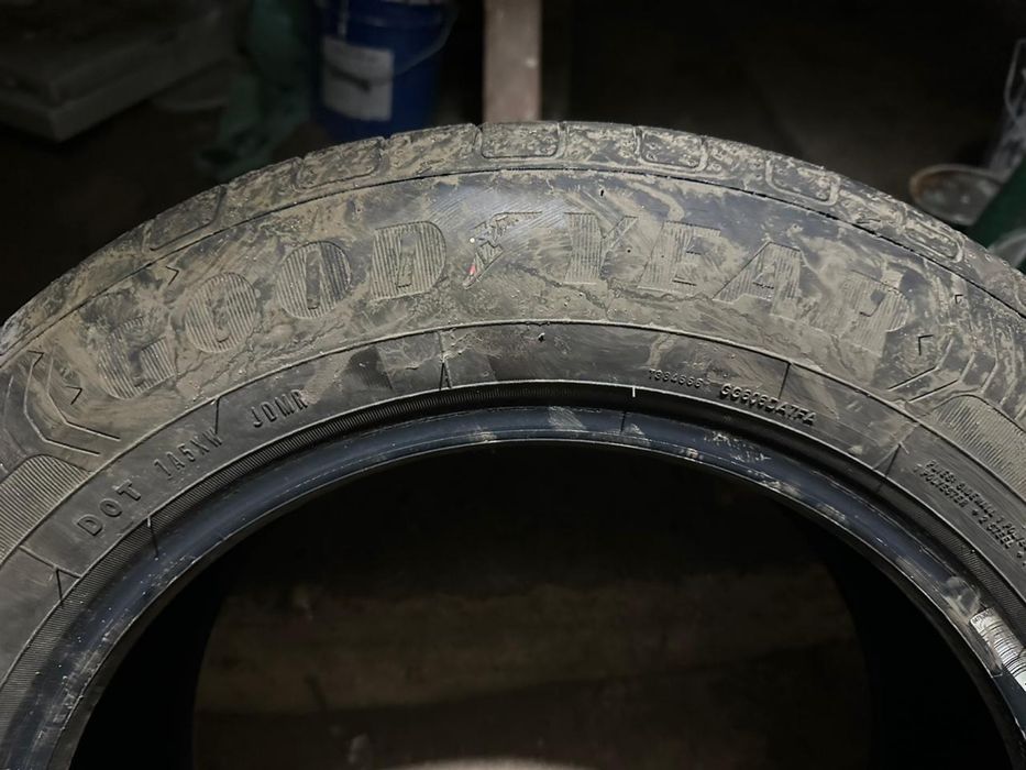 205/60/16 шины комплект