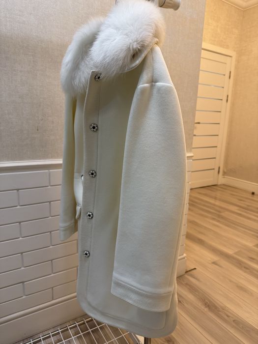 Модное женское пальто